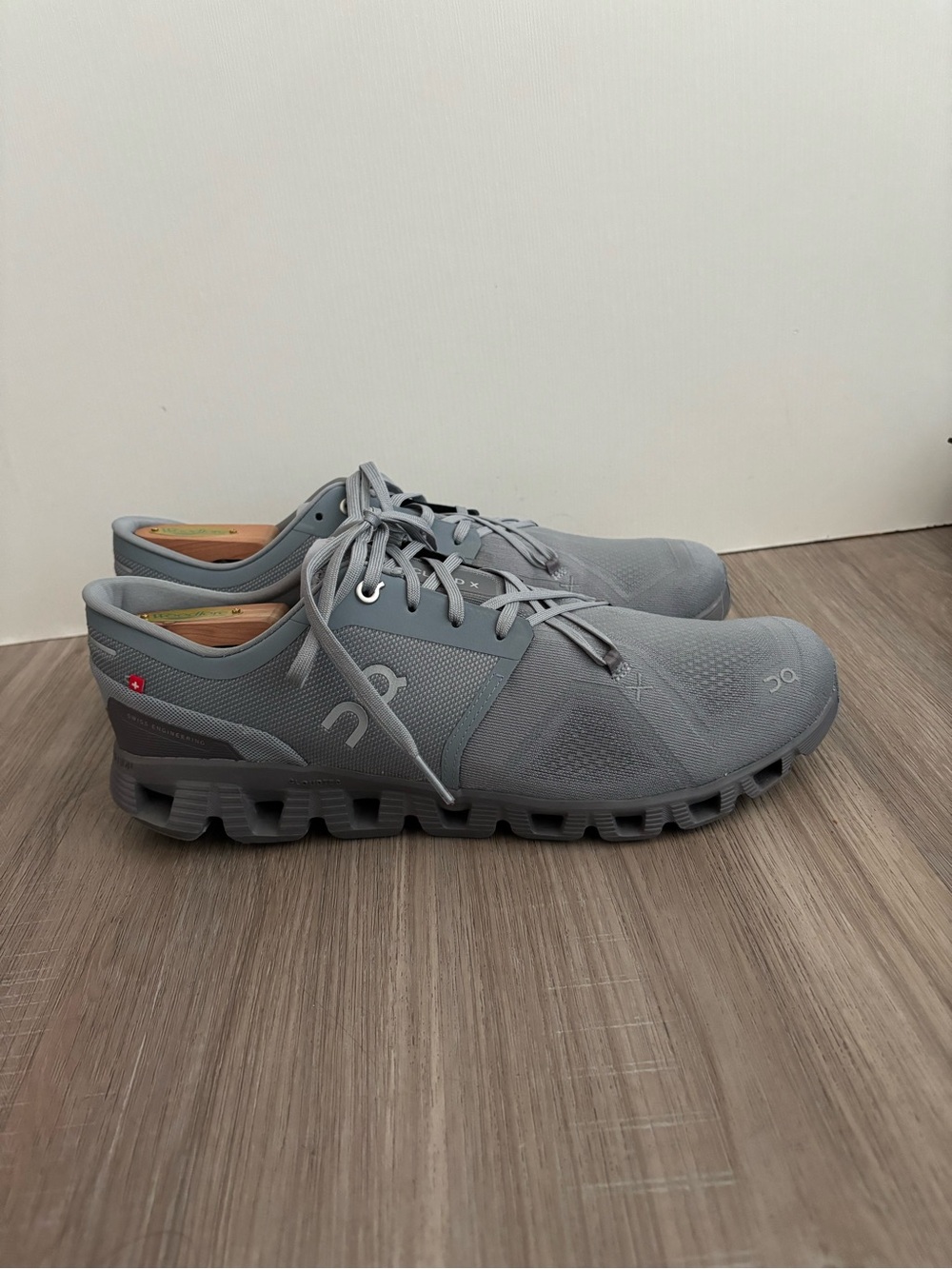 On Cloud Running X3 Mist/Rock, Gray men Size 11.5 Walking Comfort